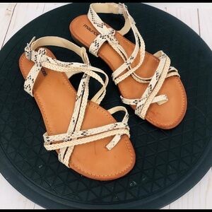 Maurices Women’s Man-made snake skin sandals‎ 9M